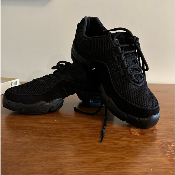 BLOCH black DRT split sole sneakers. New in box. Style: S0538L. Size 10.5 - Picture 5 of 15